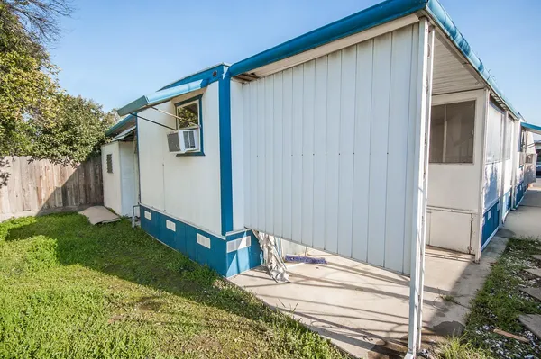 $53,900 | 1724 Minnewawa Avenue, Unit 166, Clovis, CA 93612