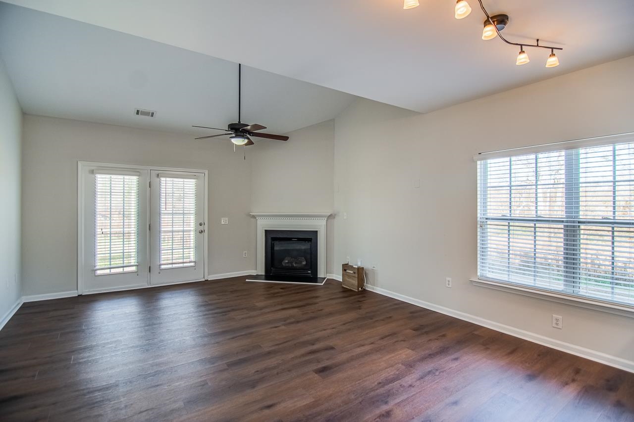775 Overton Ridge Way Boiling Springs, SC 29316 - Photo 3 of 36 Gallery Image 3