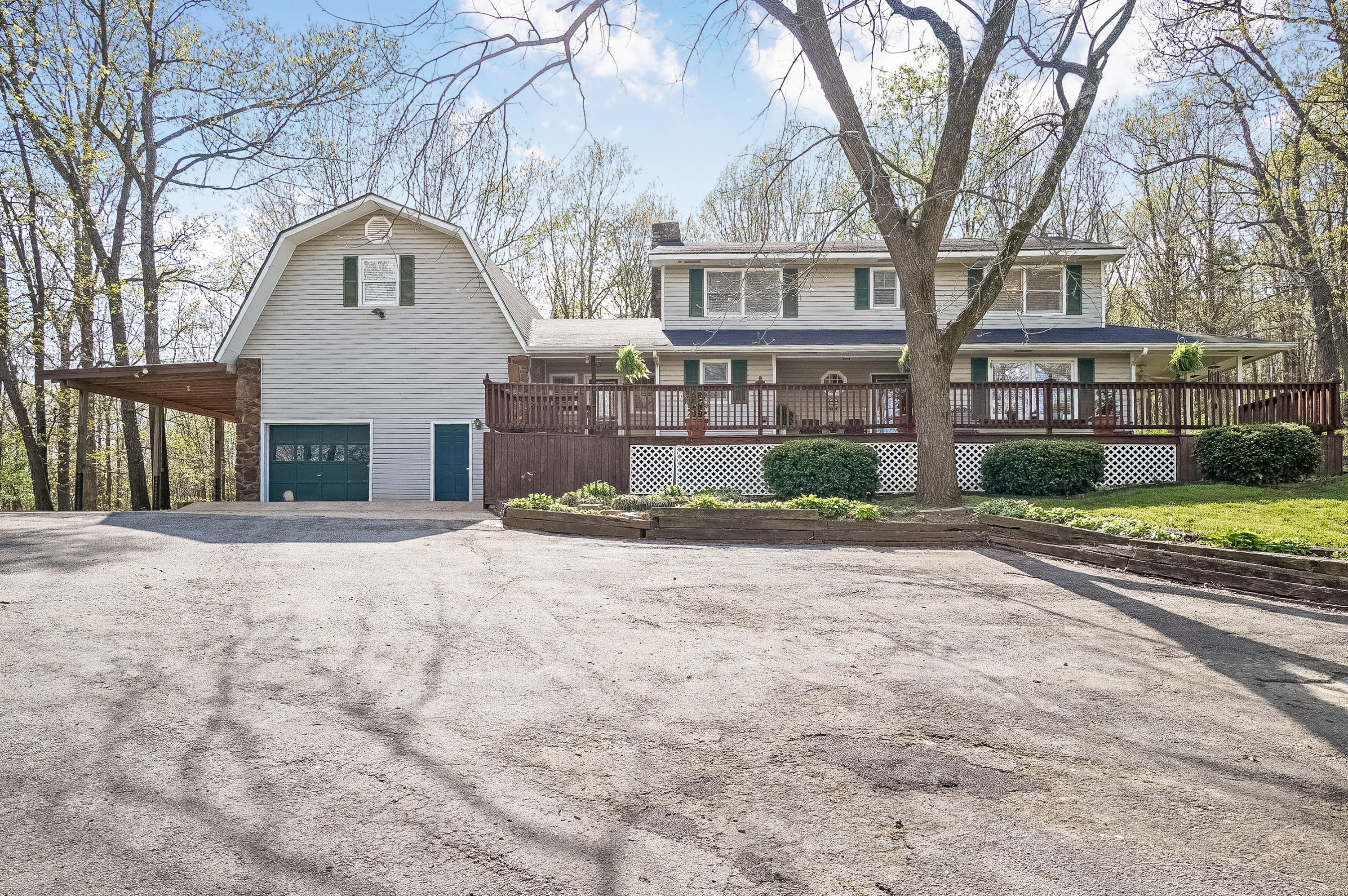 289 Gentry Road Seymour, MO 65746 - Photo 1 of 1 DSC02702