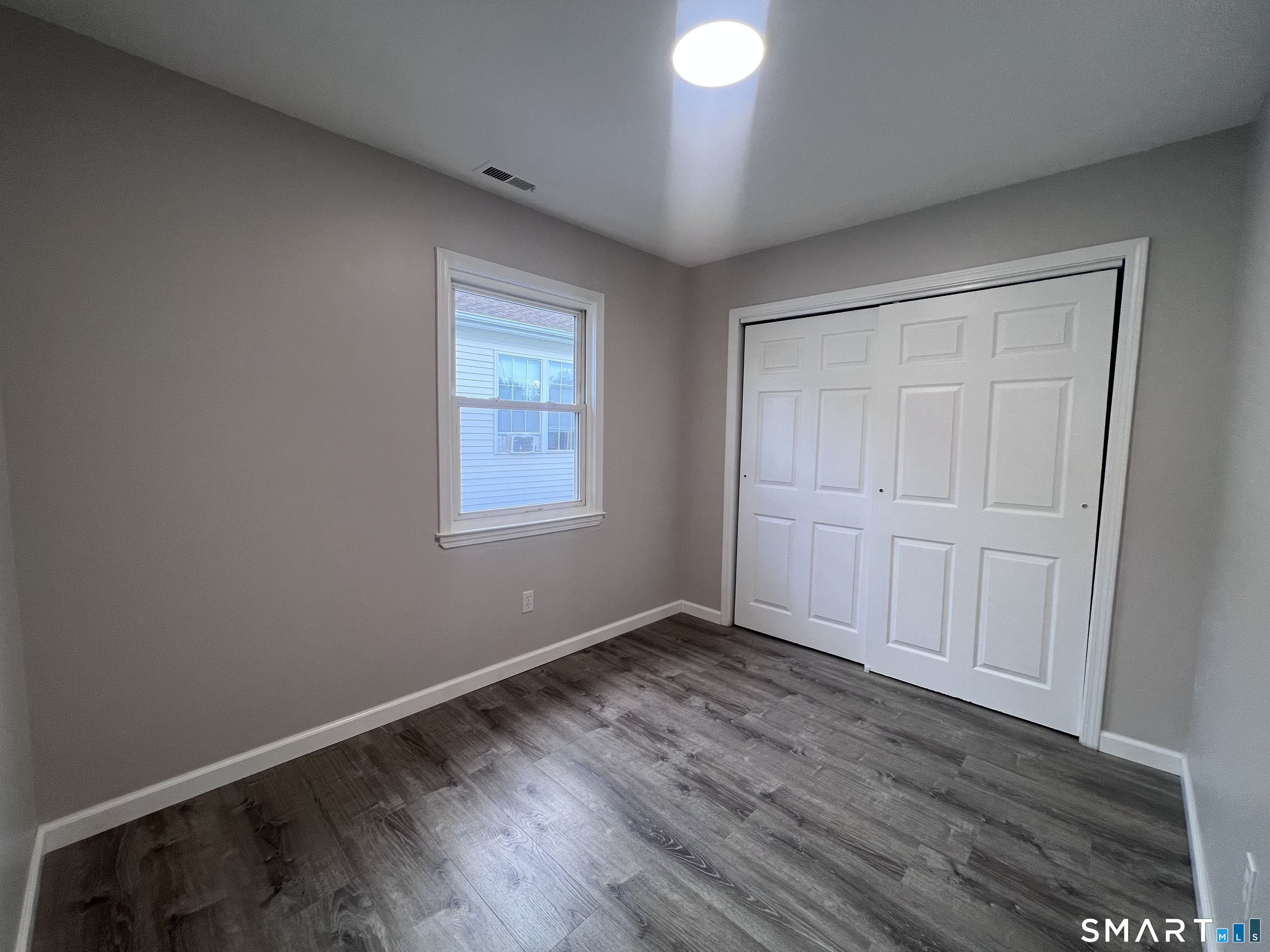 95 Shell Street Bridgeport, CT 06605 - Photo 14 of 34