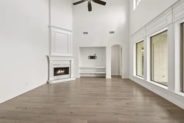 a view of a livingroom with a fireplace