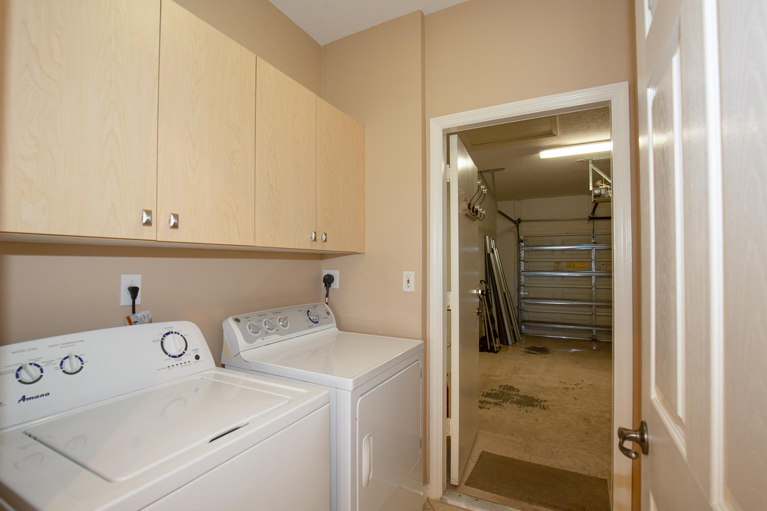 117 Coconut Key Lane Delray Beach, FL 33484 - Photo 16 of 20 Laundry Room with Cabinets