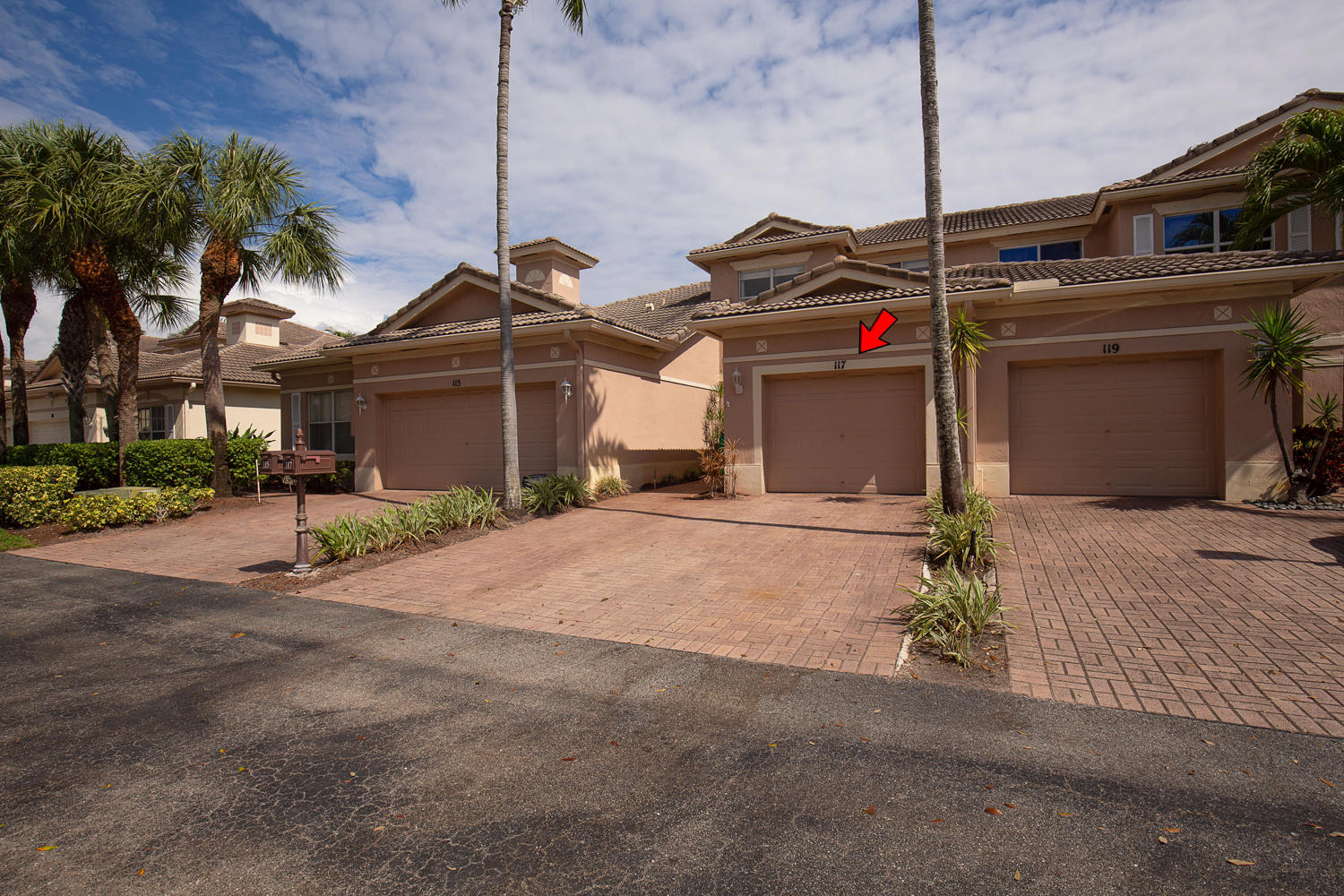117 Coconut Key Lane Delray Beach, FL 33484 - Photo 2 of 20 Front with Driveway