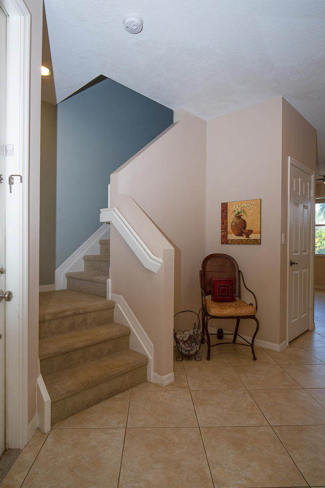 117 Coconut Key Lane Delray Beach, FL 33484 - Photo 9 of 20 Entry