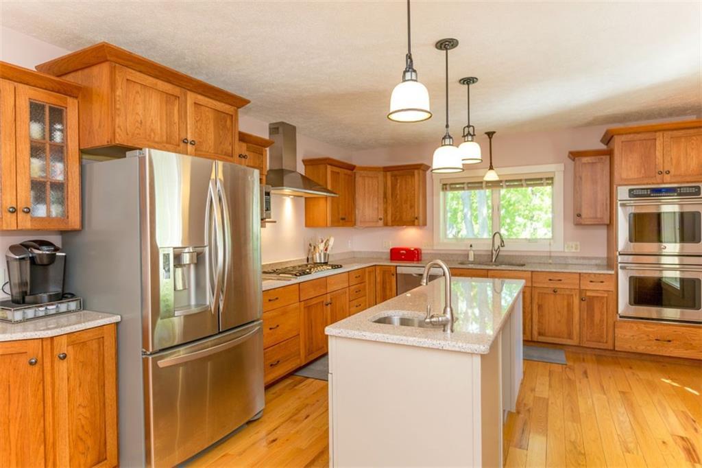 79 Oak Street Bath, ME 04530 - Photo 7 of 35 Photo