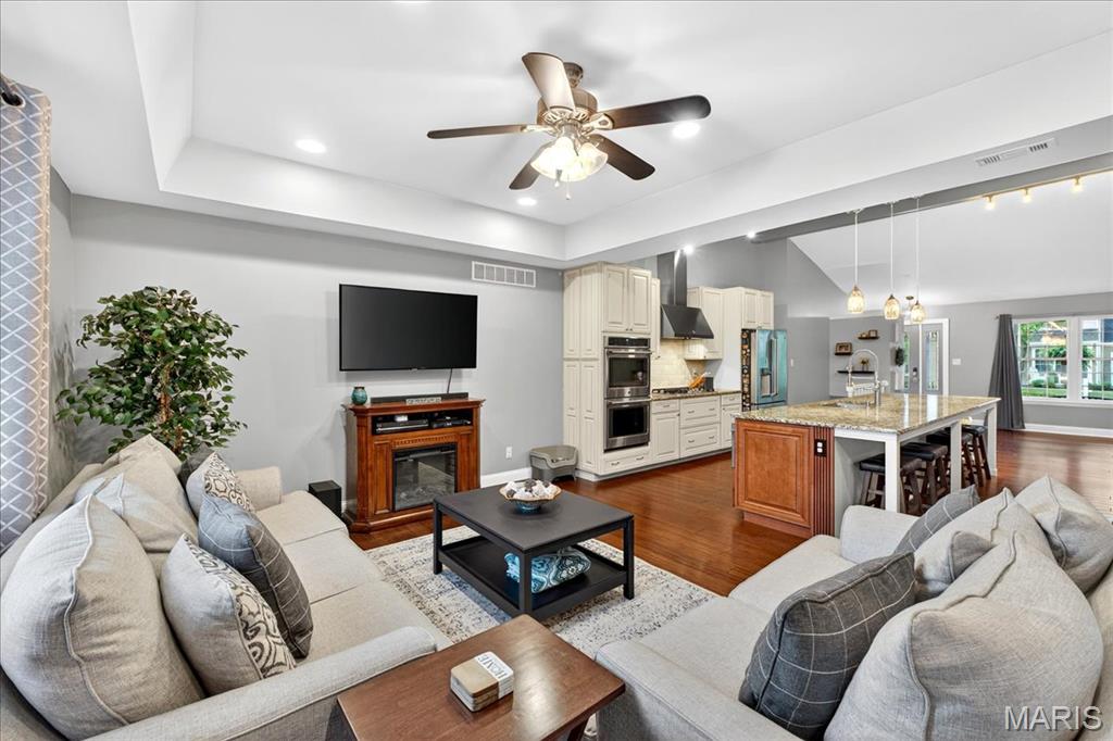 1412 Atlantic Crossing Drive Fenton, MO 63026 - Photo 13 of 56