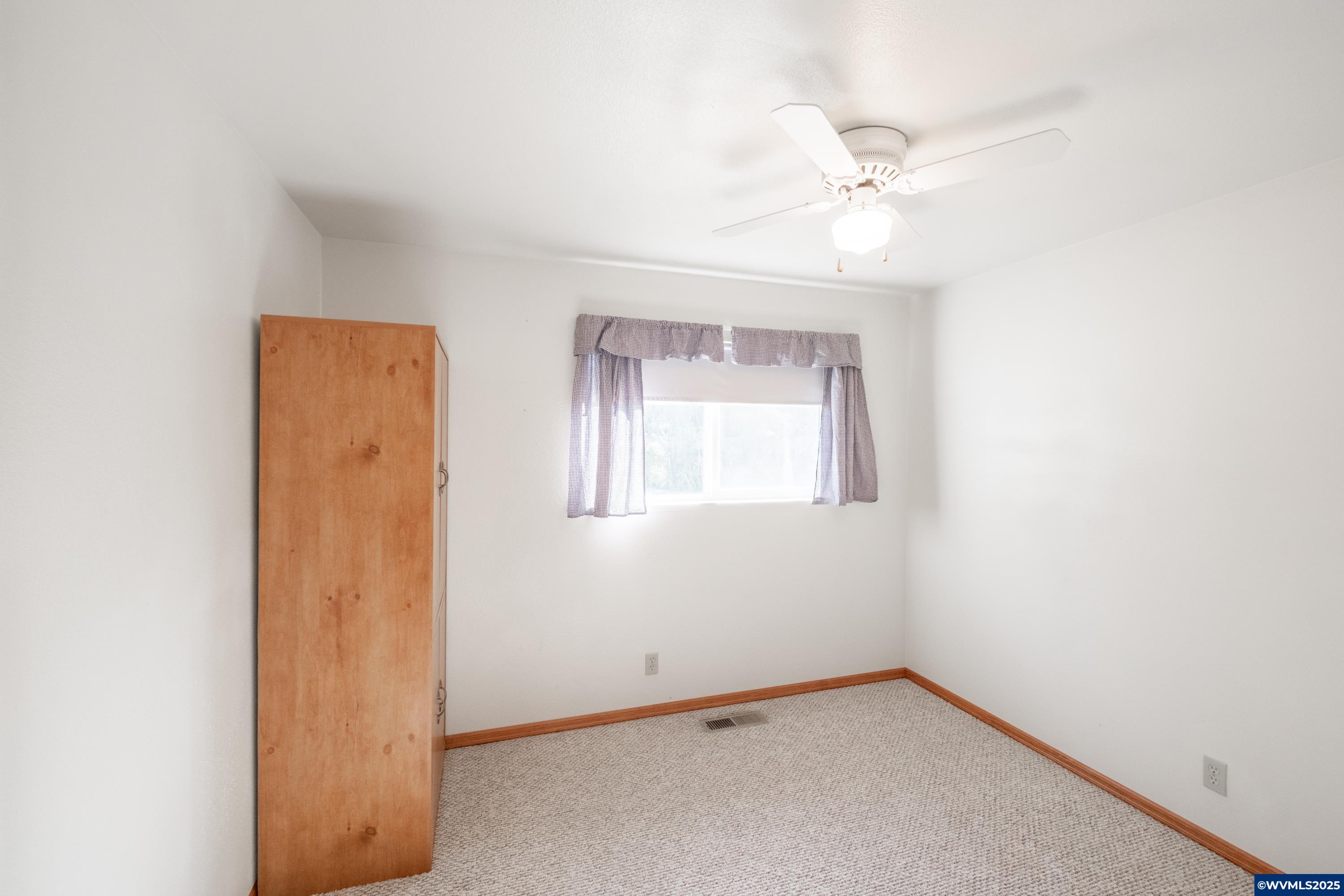 1825 Walker Road Northeast Salem, OR 97305 - Photo 24 of 50