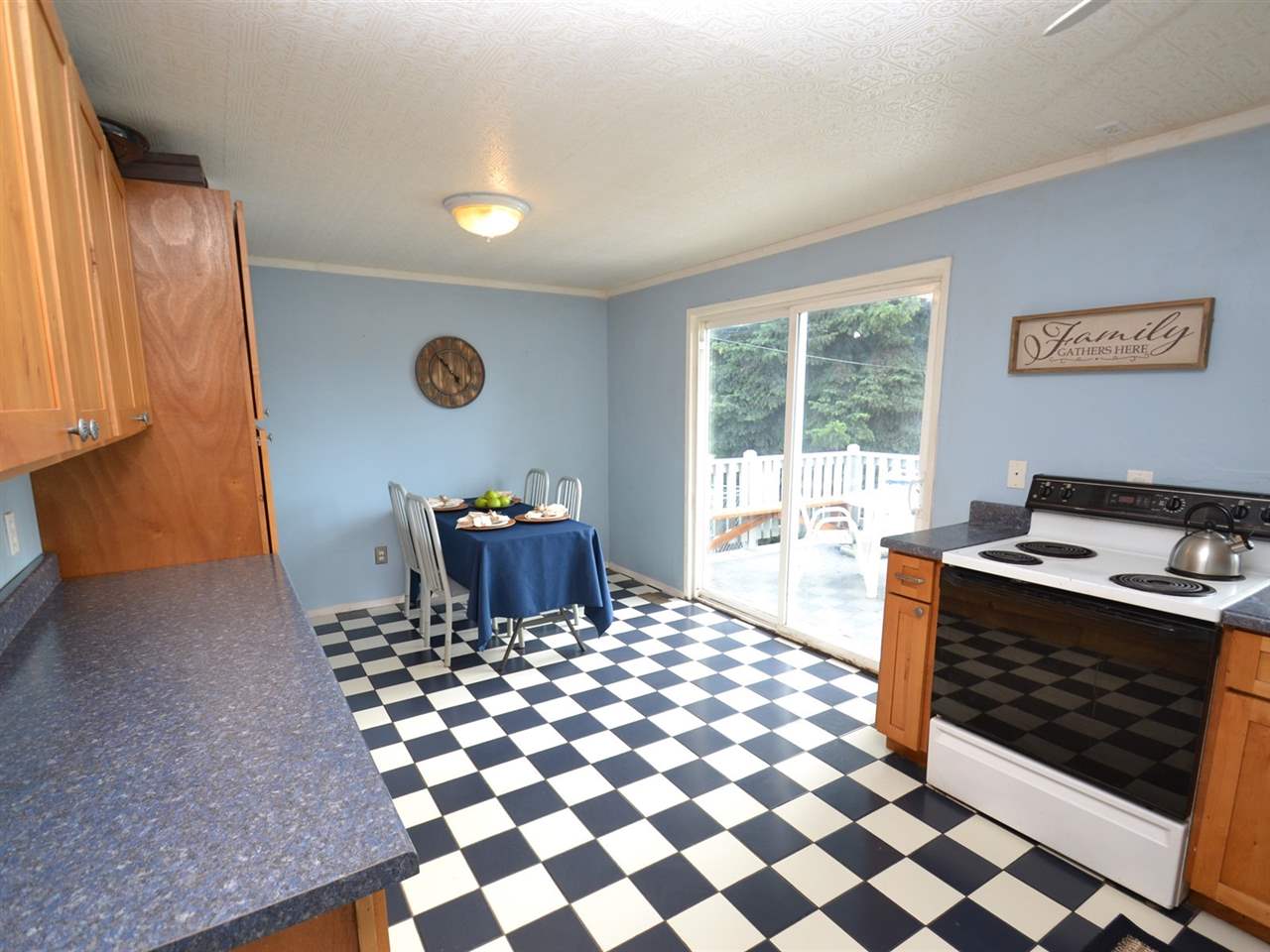 920 South Collins Road Spokane Valley, WA 99216 - Photo 6 of 20