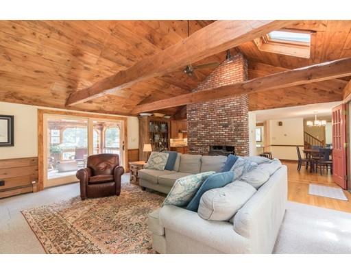 116 Vernon Road Scituate, MA 02066 - Photo 4 of 24 Gallery Image 4
