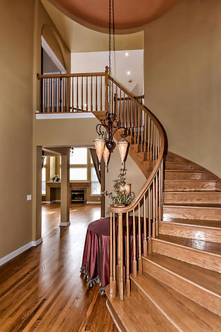 1659 Constitution Drive Glenview, IL 60026 - Photo 4 of 11