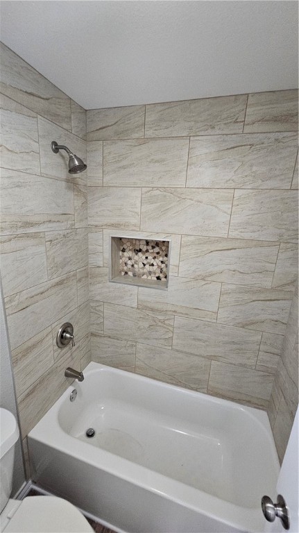 2438 Scotch Moss Drive Corpus Christi, TX 78414 - Photo 27 of 34 a bathroom with a bathtub