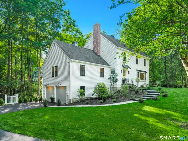 $1,475,000 | 131 Fieldcrest Drive, Ridgefield, CT 06877
