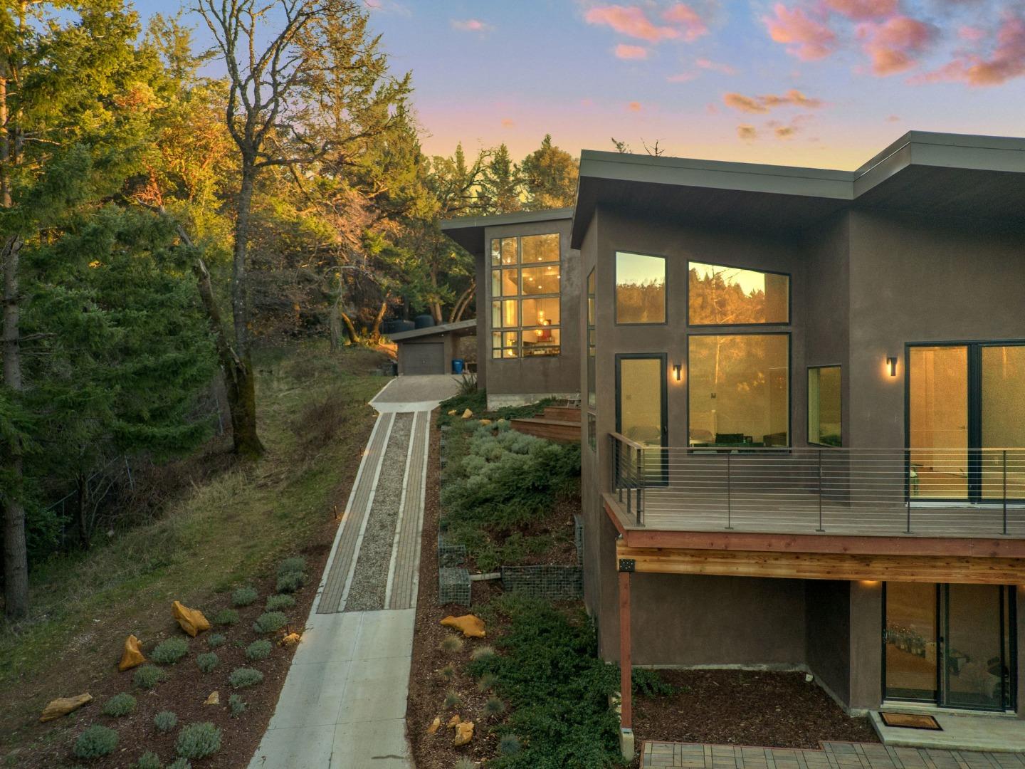 13755 Skyline Boulevard Los Gatos, CA 95033 - Photo 3 of 46