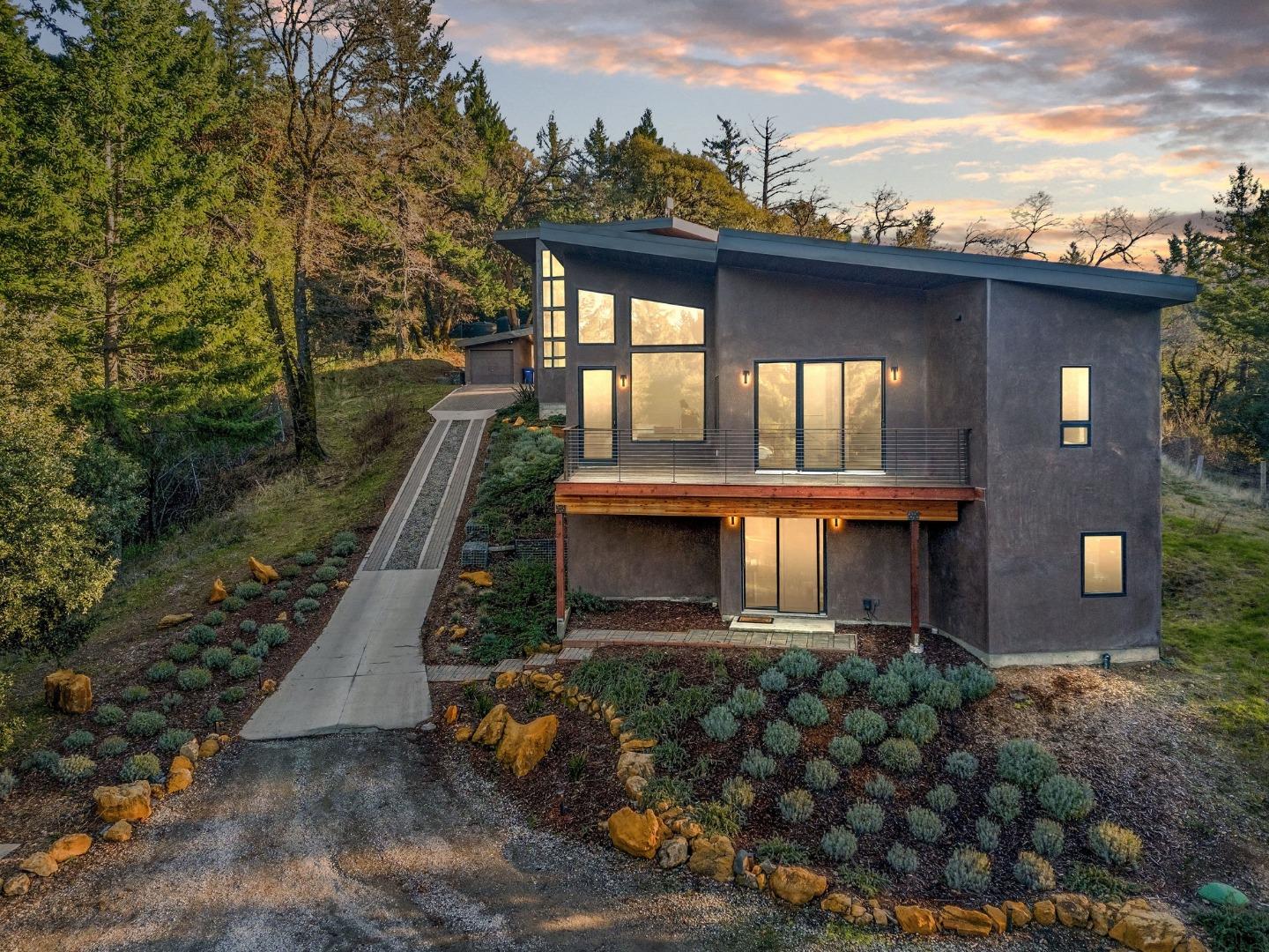 13755 Skyline Boulevard Los Gatos, CA 95033 - Photo 4 of 46