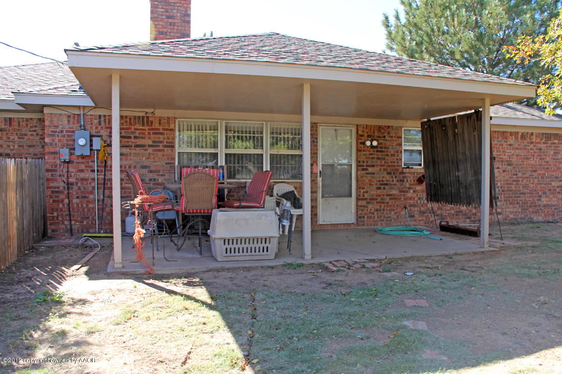 11200 Indian Hill Road Amarillo, TX 79124 - Photo 11 of 36 Back Patio