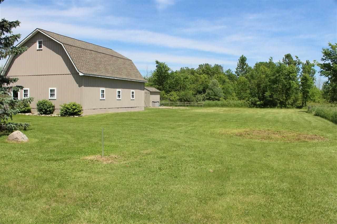 2090 Sheridan Road Flushing, MI 48433 - Photo 54 of 59 21457871-53.JPG