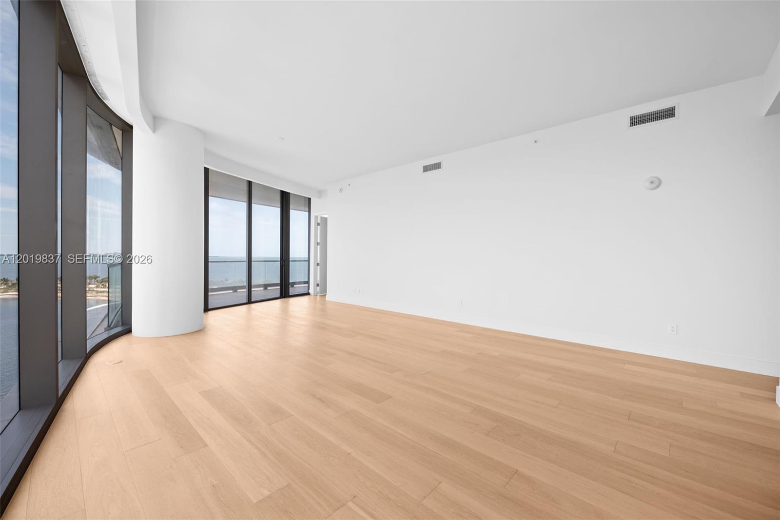 175 Southeast 25th Road, Unit 801 Miami, FL 33129 - Photo 4 of 37
