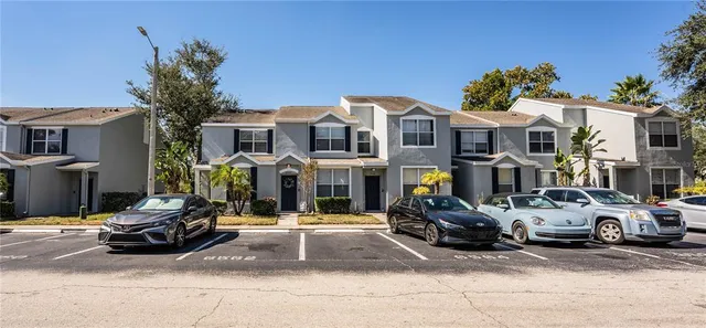 $217,500 | 6562 Osprey Lake Circle, Riverview, FL 33578