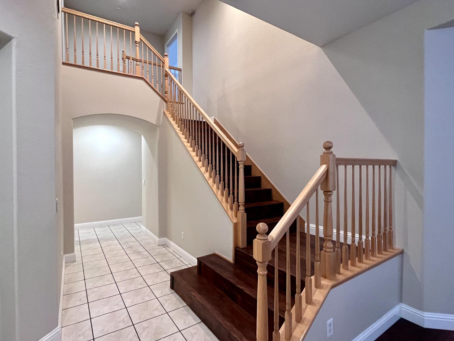 13310 Parkhaven Street Lathrop, CA 95330 - Photo 2 of 27 a view of entryway