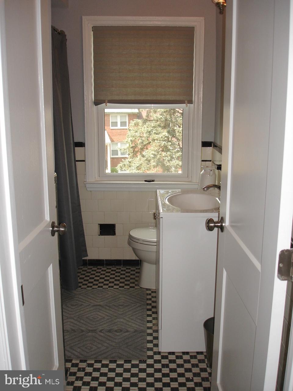 1013 Witherspoon Road Baltimore, MD 21212 - Photo 18 of 29 One of 2 Full Baths