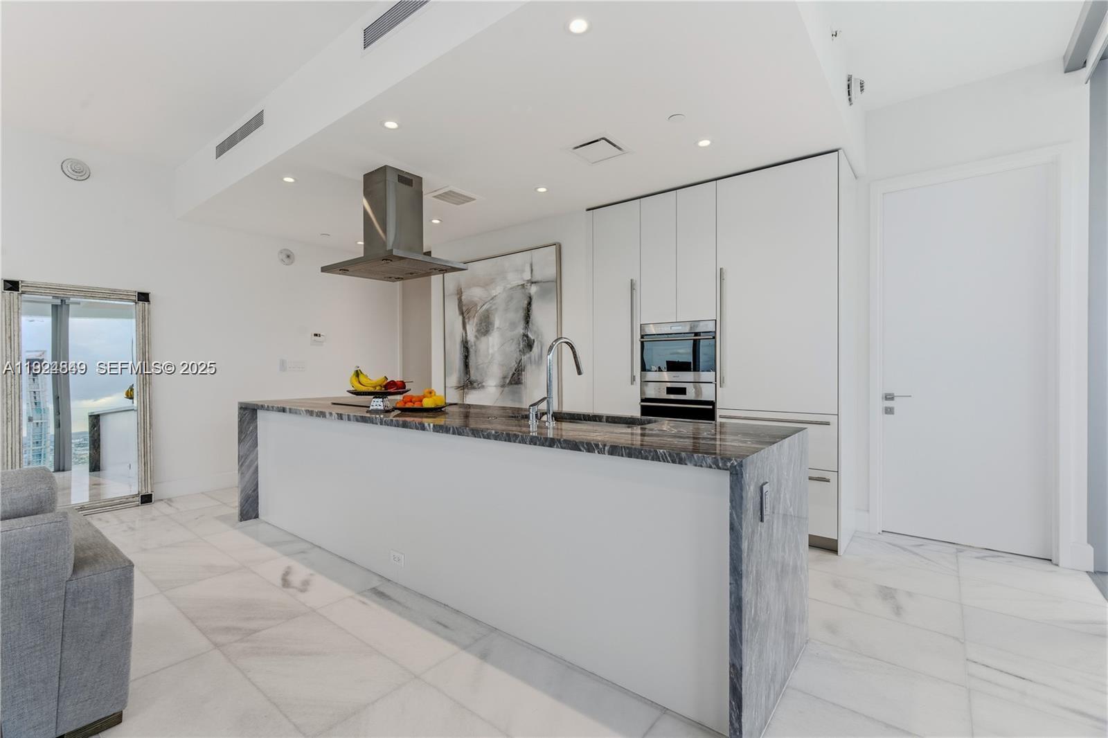 700 Northeast 26th Terrace, Unit 3406 Miami, FL 33137 - Photo 8 of 28