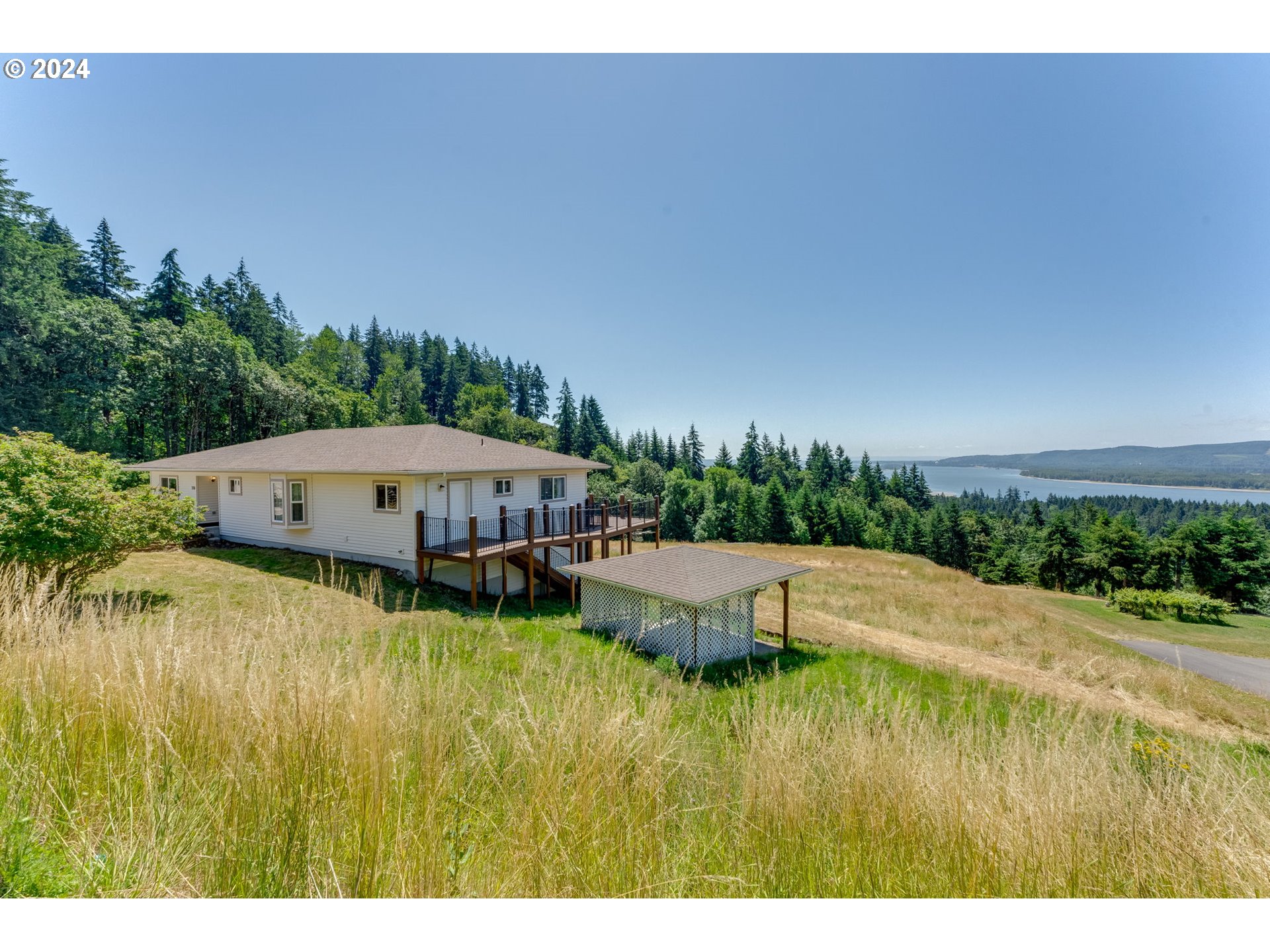 331 Confer Road Kalama, WA 98625 - Photo 3 of 48 Gallery Image 3