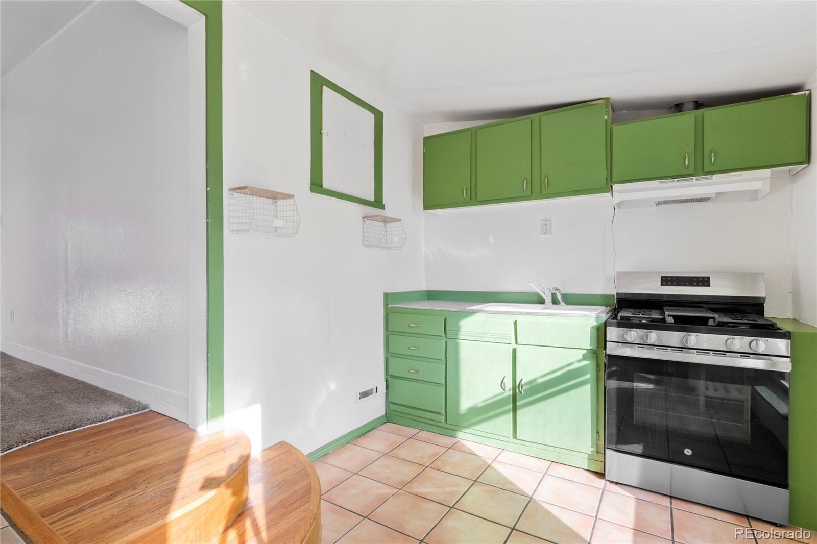 2620 Main Street Colorado Springs, CO 80907 - Photo 25 of 33