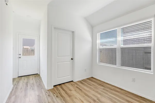 $1,725 | 6220 Arcadia Sound Lane, Porter, TX 77365