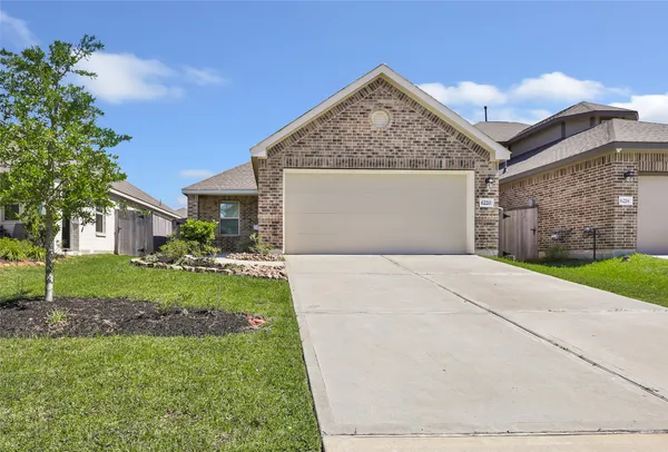 $1,725 | 6220 Arcadia Sound Lane, Porter, TX 77365