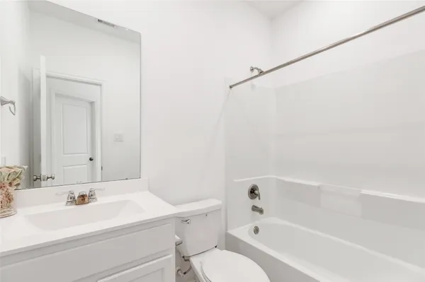 $1,725 | 6220 Arcadia Sound Lane, Porter, TX 77365