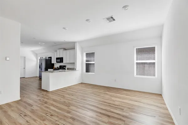 $1,725 | 6220 Arcadia Sound Lane, Porter, TX 77365