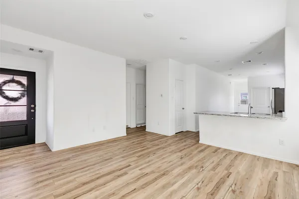 $1,725 | 6220 Arcadia Sound Lane, Porter, TX 77365