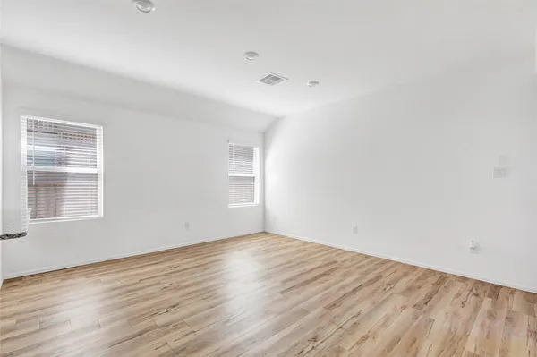 $1,725 | 6220 Arcadia Sound Lane, Porter, TX 77365