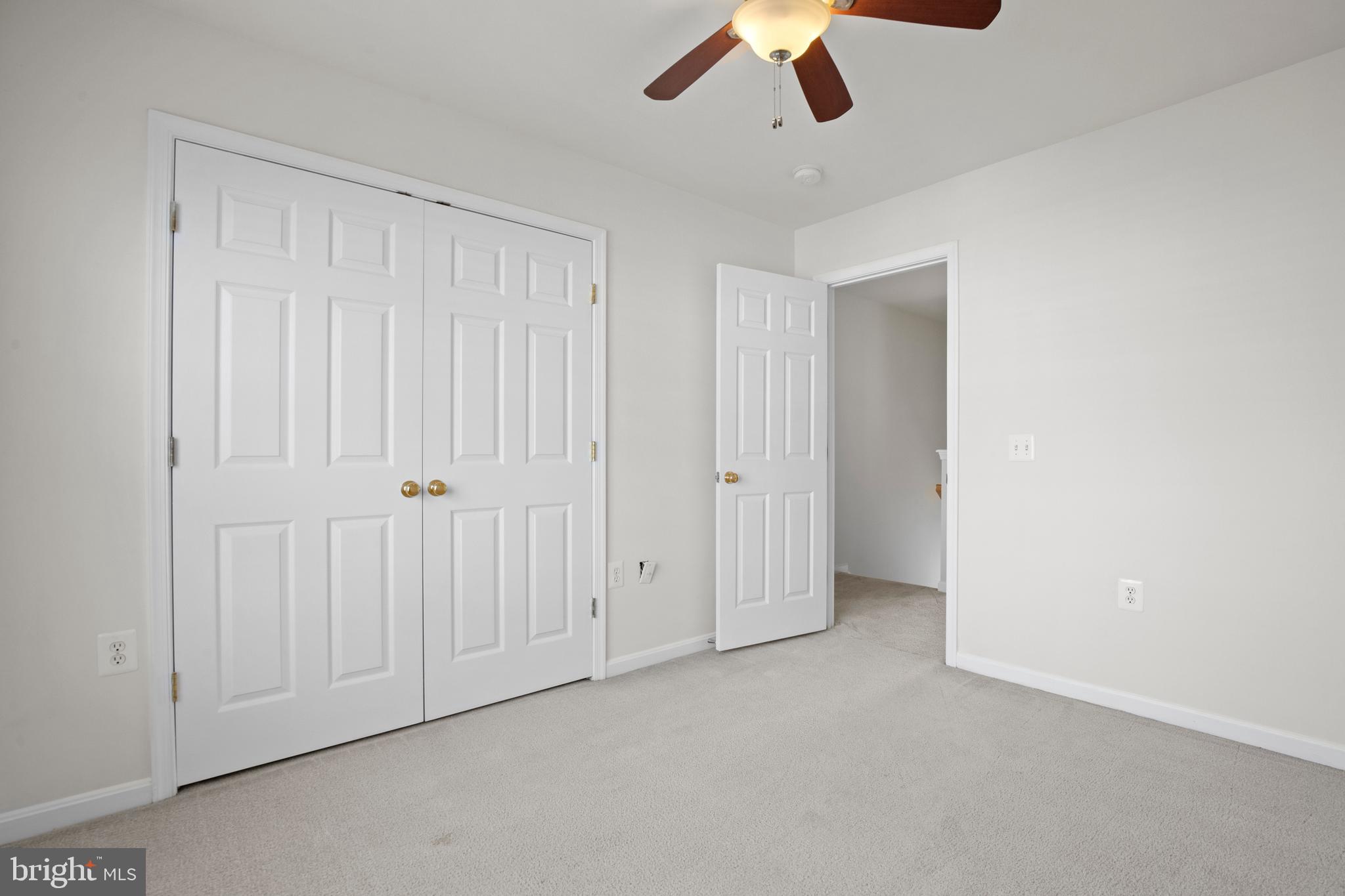 22941 Fontwell Square Sterling, VA 20166 - Photo 20 of 35 2nd Bedroom