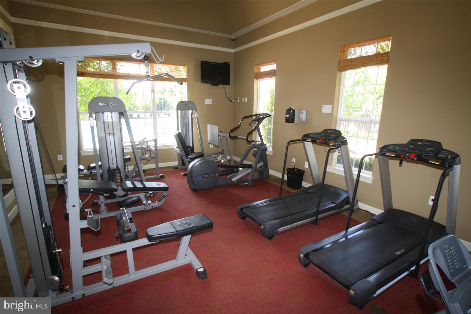 22941 Fontwell Square Sterling, VA 20166 - Photo 28 of 35 Community Amenities -Gym