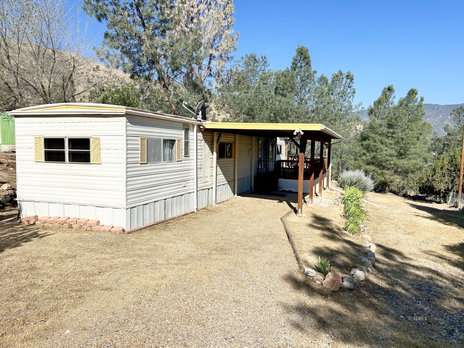 112 Kellen Way Bodfish, CA 93205 - Photo 1 of 14