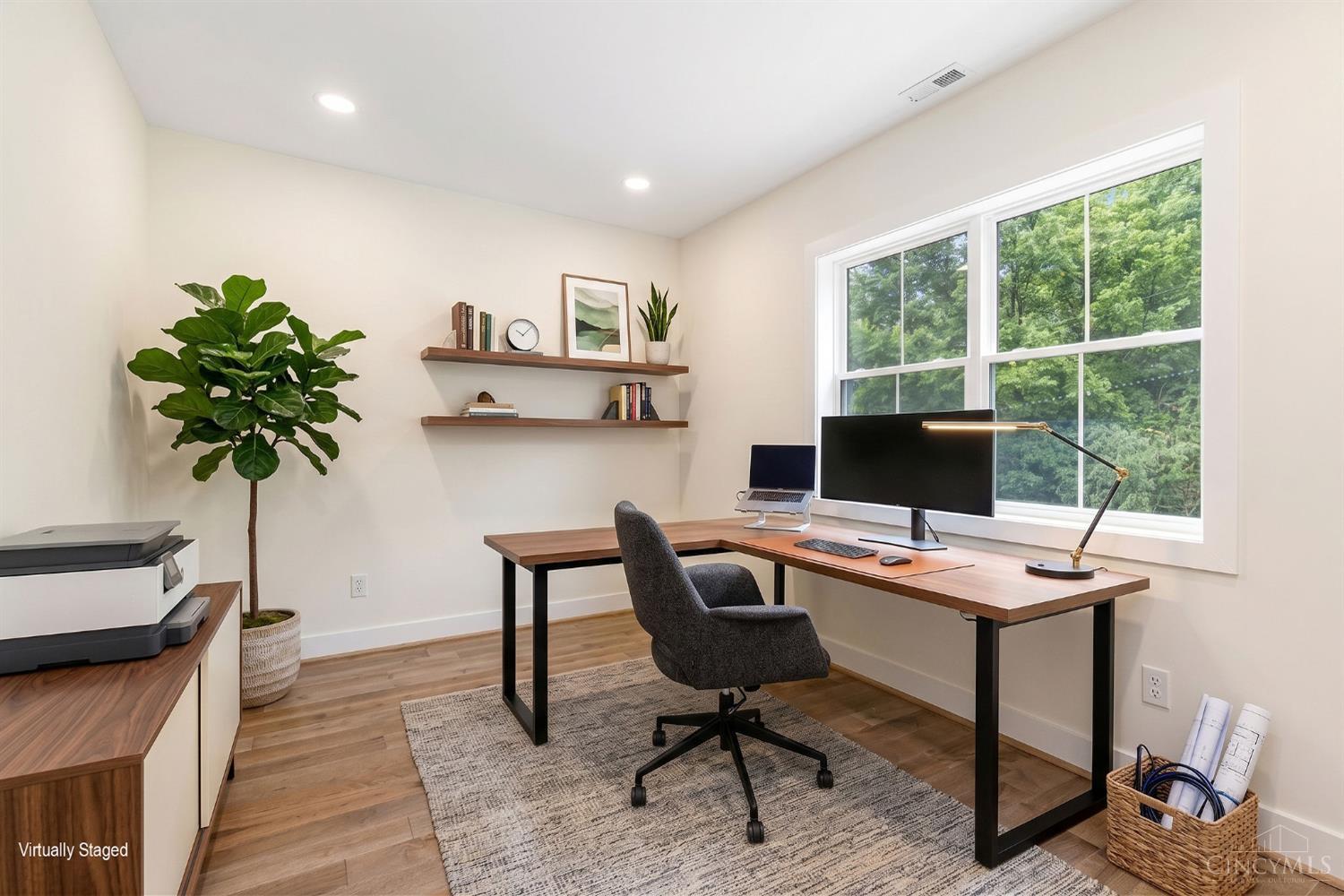 6845 East Frk Road Cincinnati, OH 45227 - Photo 3 of 18 Gallery Image 3
