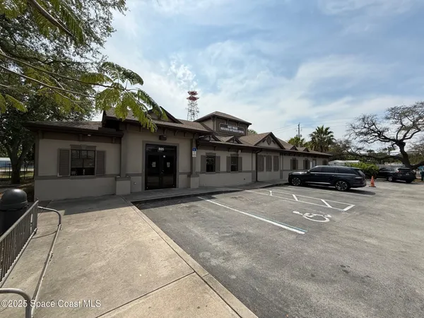 $1,590,000 | 805 East Fee Avenue, Melbourne, FL 32901