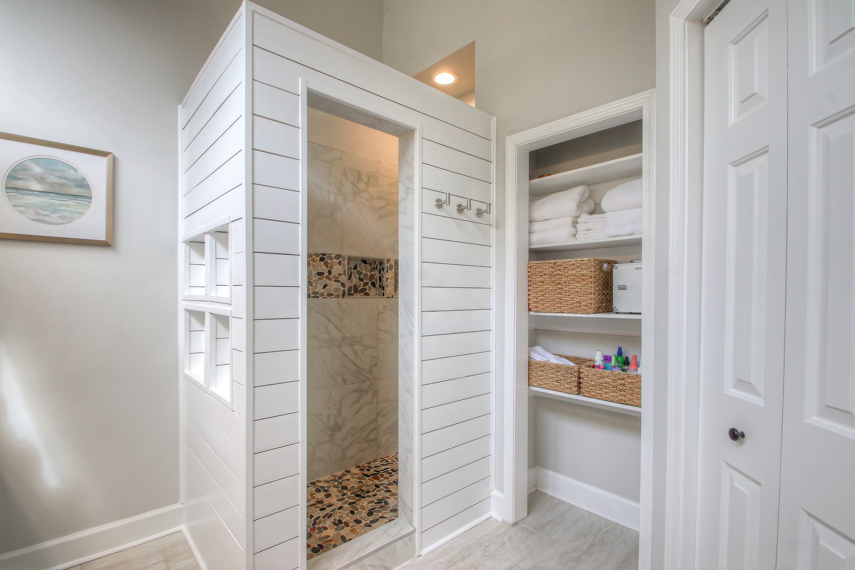 529 Crofton Park Lane Franklin, TN 37069 - Photo 25 of 59 a bathroom with a walk in closet and a window