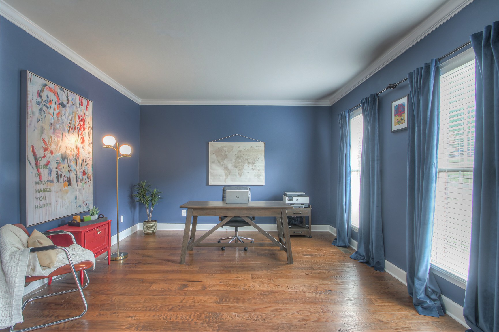 529 Crofton Park Lane Franklin, TN 37069 - Photo 3 of 59 a view of a livingroom with furniture and wooden floor