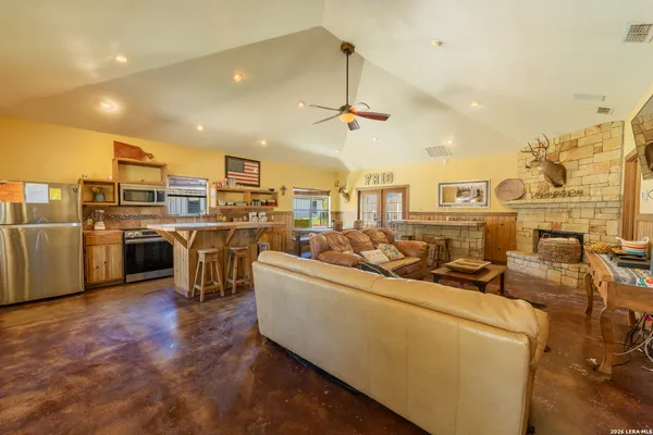 $525,000 | 726 Tierra Linda Drive, Concan, TX 78838