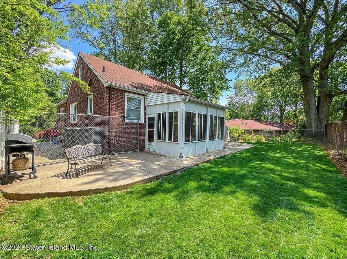 125 Sea Gate Road Staten Island, NY 10305 - Photo 22 of 27 IMG_1070