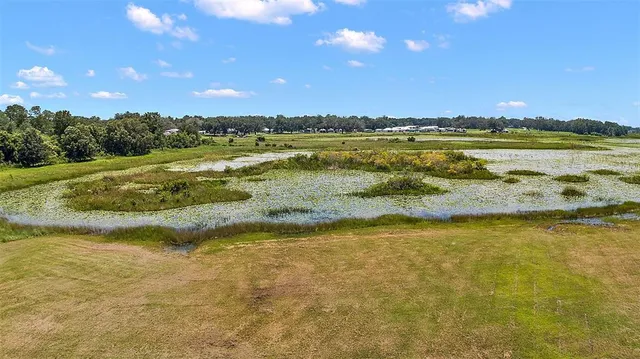 $300,000 | 204 Co Road, Oxford, FL 34484