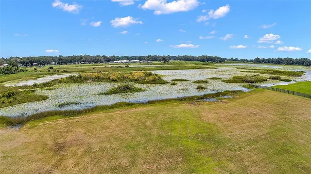 $300,000 | 204 Co Road, Oxford, FL 34484