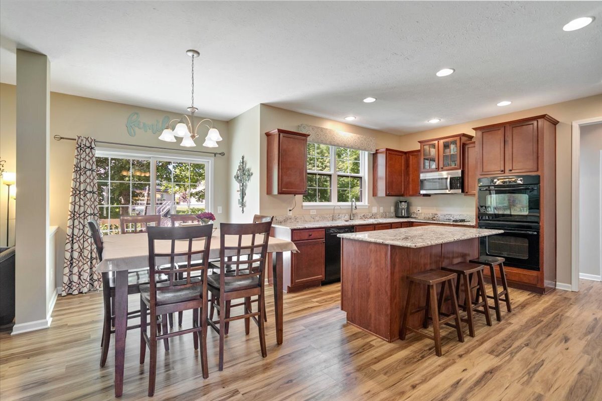 10341 Sugar Ridge Way Indianapolis, IN 46239 - Photo 10 of 39 Gallery Image 10