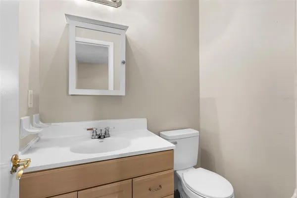 $439,900 | 704 West Alamo Drive, Lakeland, FL 33813