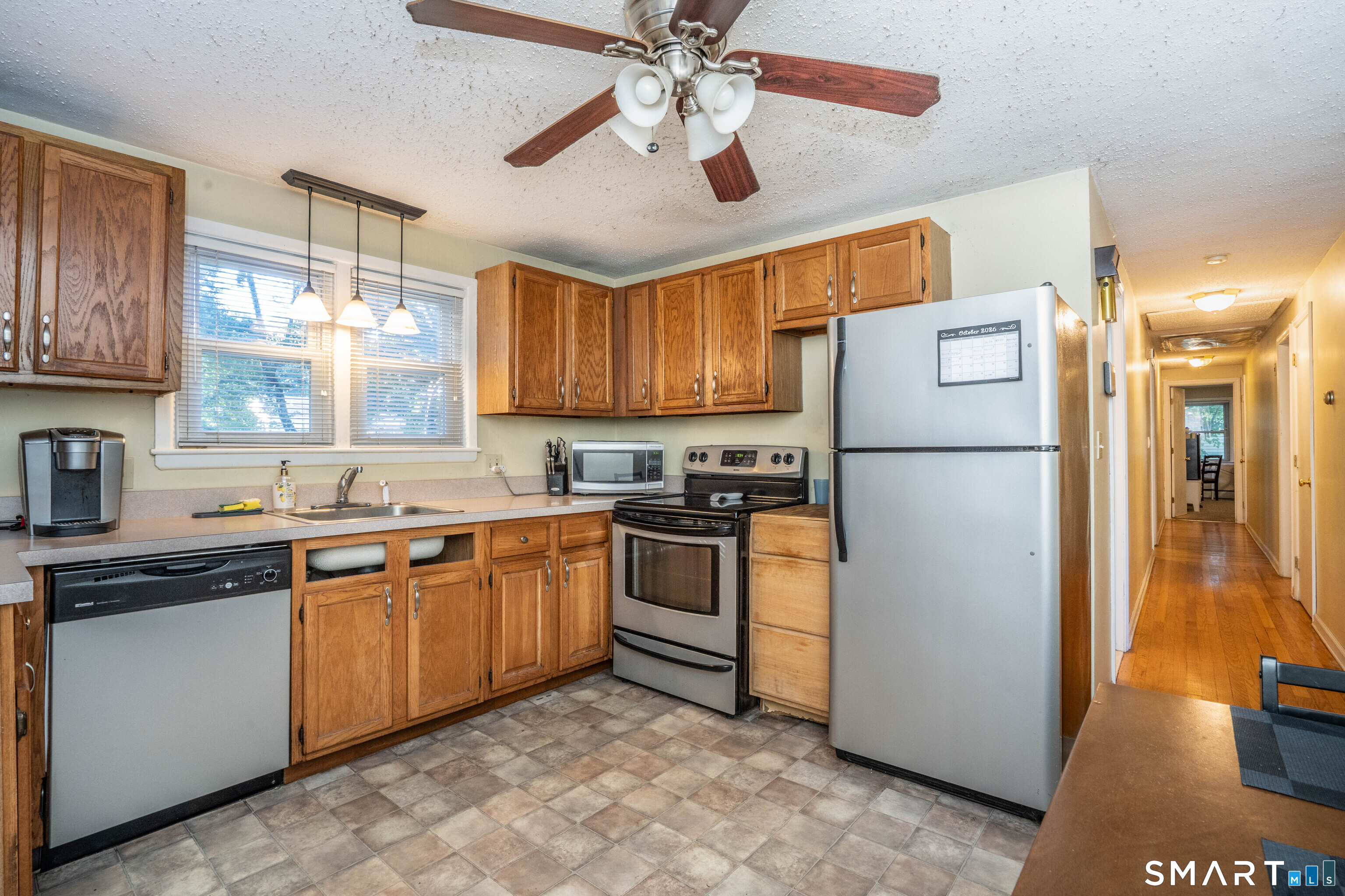 36 Mildrum Road Berlin, CT 06037 - Photo 11 of 35 Gallery Image 11