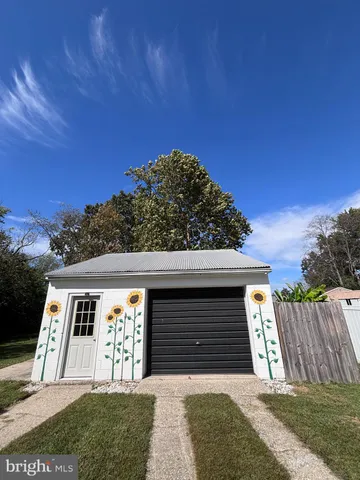 $2,100 | 507 Hollyday Street, Easton, MD 21601