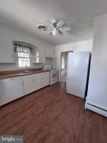 $2,100 | 507 Hollyday Street, Easton, MD 21601