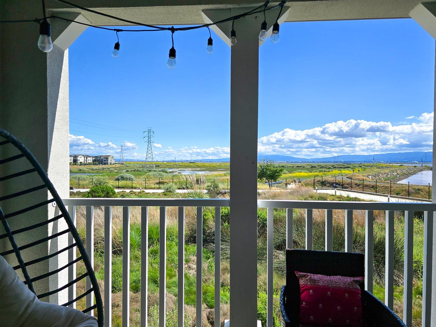 9532 Seawind Way Newark, CA 94560 - Photo 24 of 44 a view of a balcony with chair